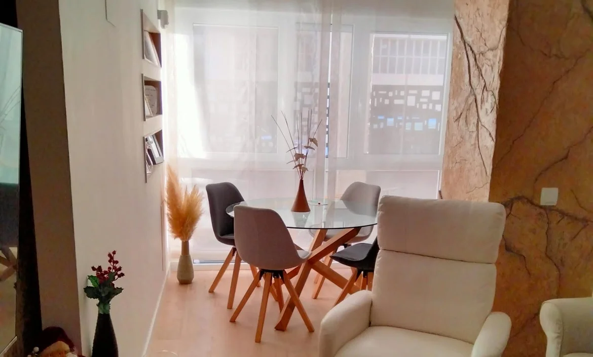 Conversión en Loft, detalle del salón - Proyectos Rodero