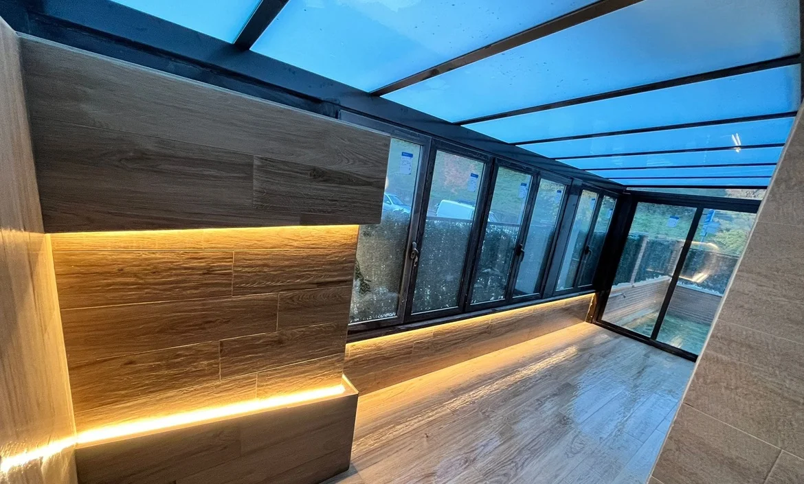 Acristalamiento y cerramiento de terraza exterior