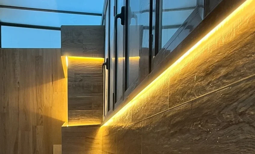 Detalle iluminación led de terraza en Irurzun